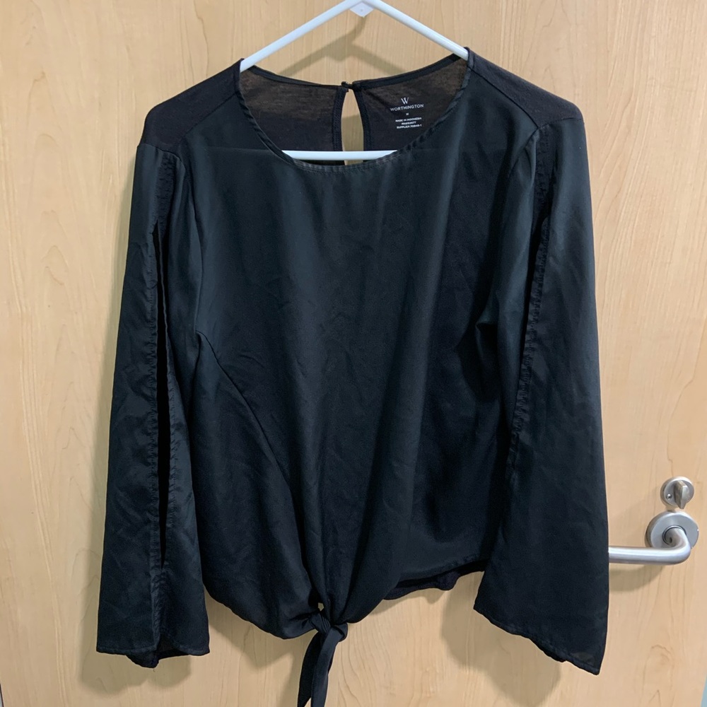 Worthington split sleeve blouse. Black size M